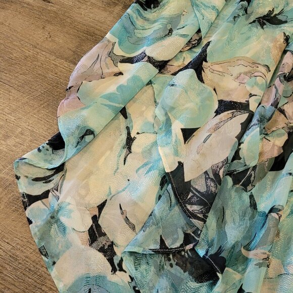 LAURA | Petites Halter Neck Long Floral Formal Dress | Sz. 8 - Picture 3 of 12